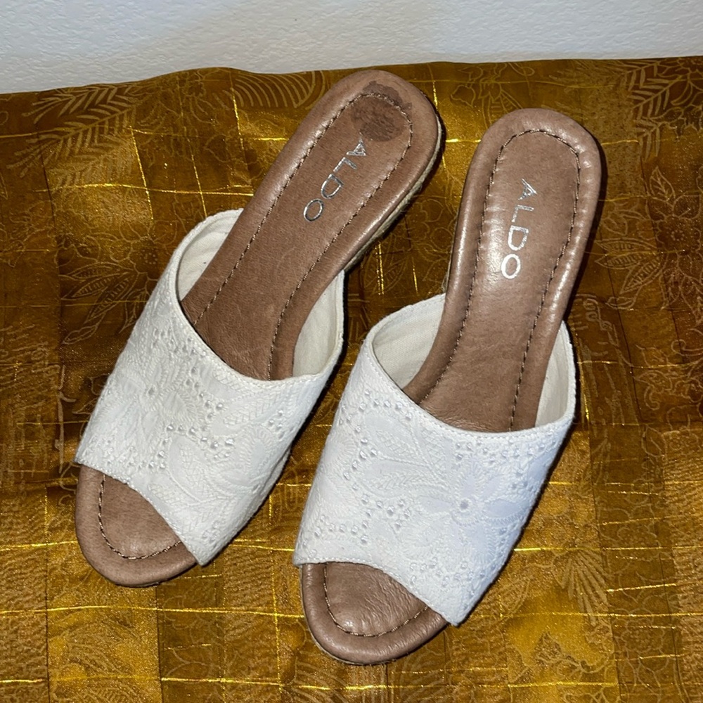 Aldo , Clogs